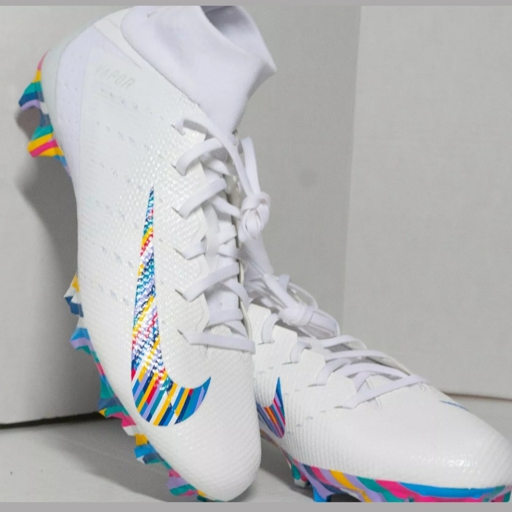 Nike Mens AV4104-100 Vapor Untouchable Pro 3